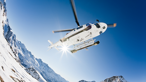 Cover Image for Heli Skiing 
